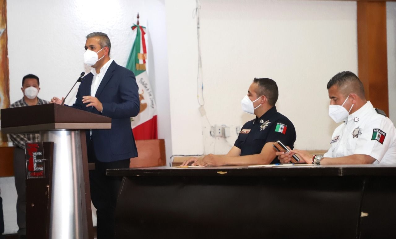 Policías de Ecatepec regresan a las aulas; todos los elementos contarán con estudios de nivel bachillerato o superior