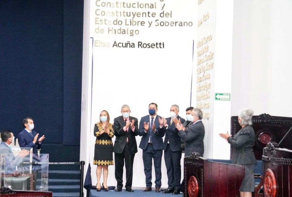 Se inscribe el nombre de Elisa Acuña Rosetti en el muro de honor del Congreso de Hidalgo 