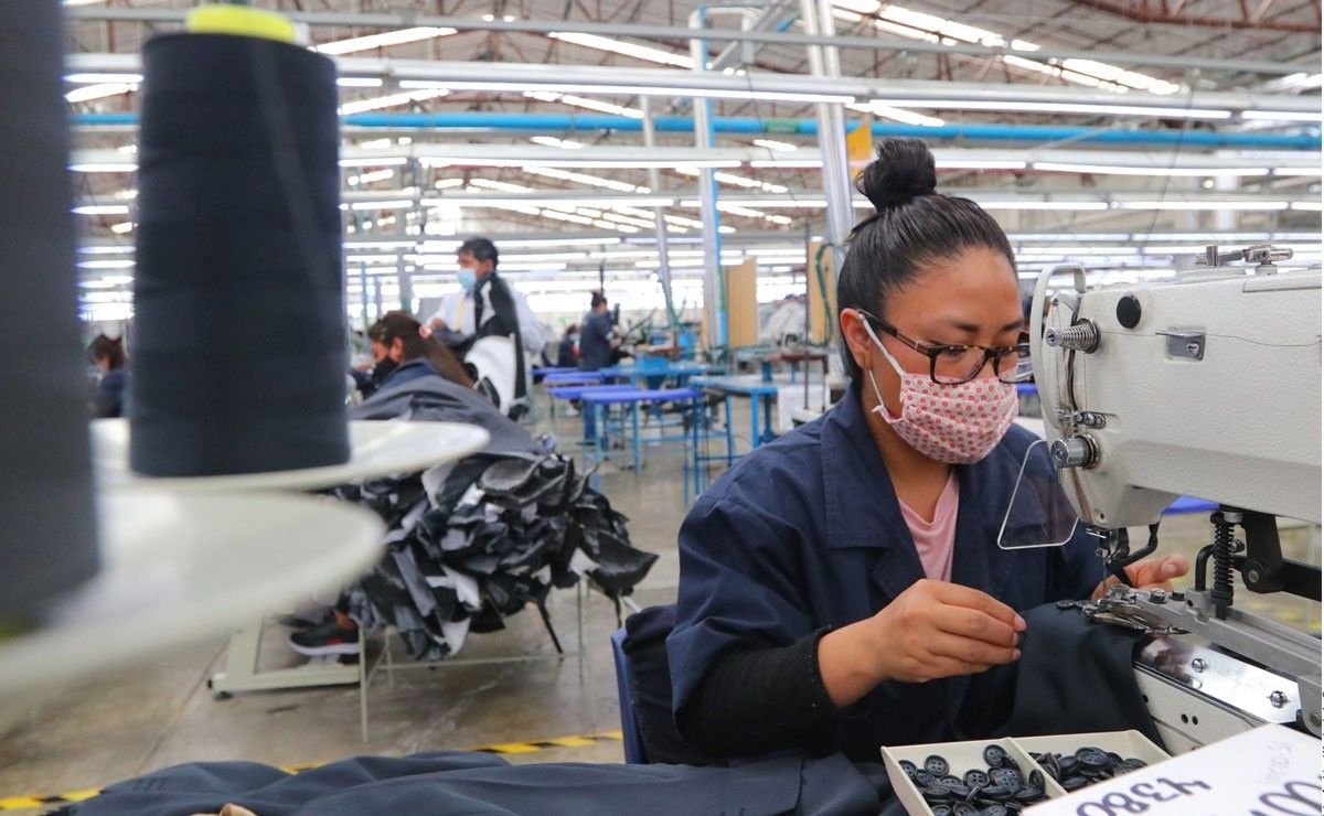 En México, trabajadores laboran más que los de otros países 