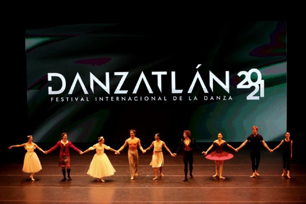 Vibra el Estado de México con gala de danza ’Elisa y Amigos’