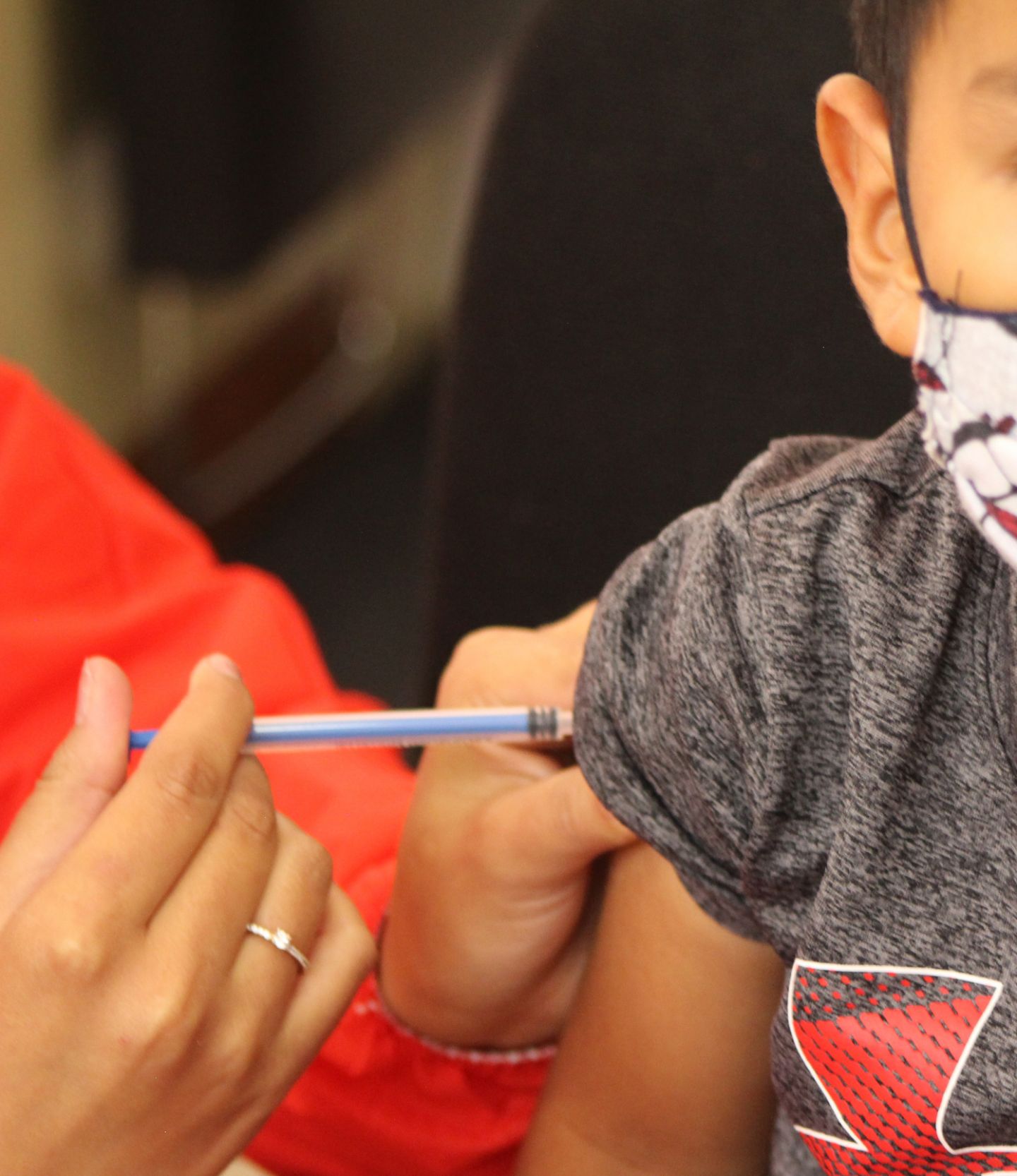 Dirección de Salud Municipal refuerza jornadas de vacunación para niños

