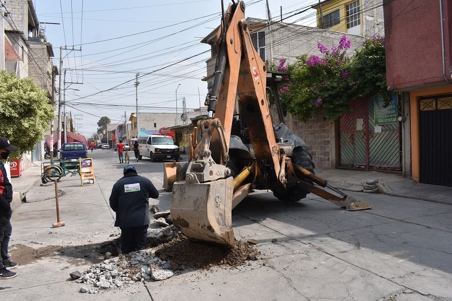 ODAPAS Chimalhuacán refuerza trabajos de rehabilitación de sistemas hidráulicos

 
