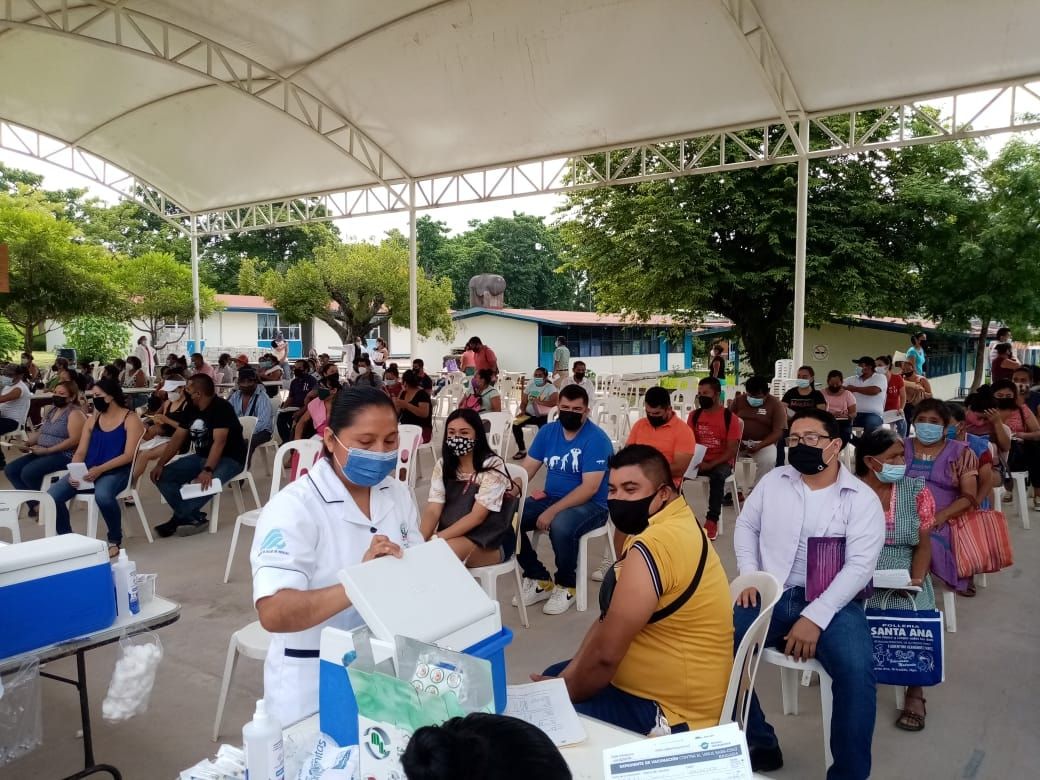 En Hidalgo, comienza vacunación para jóvenes de 18 y más en una semana 