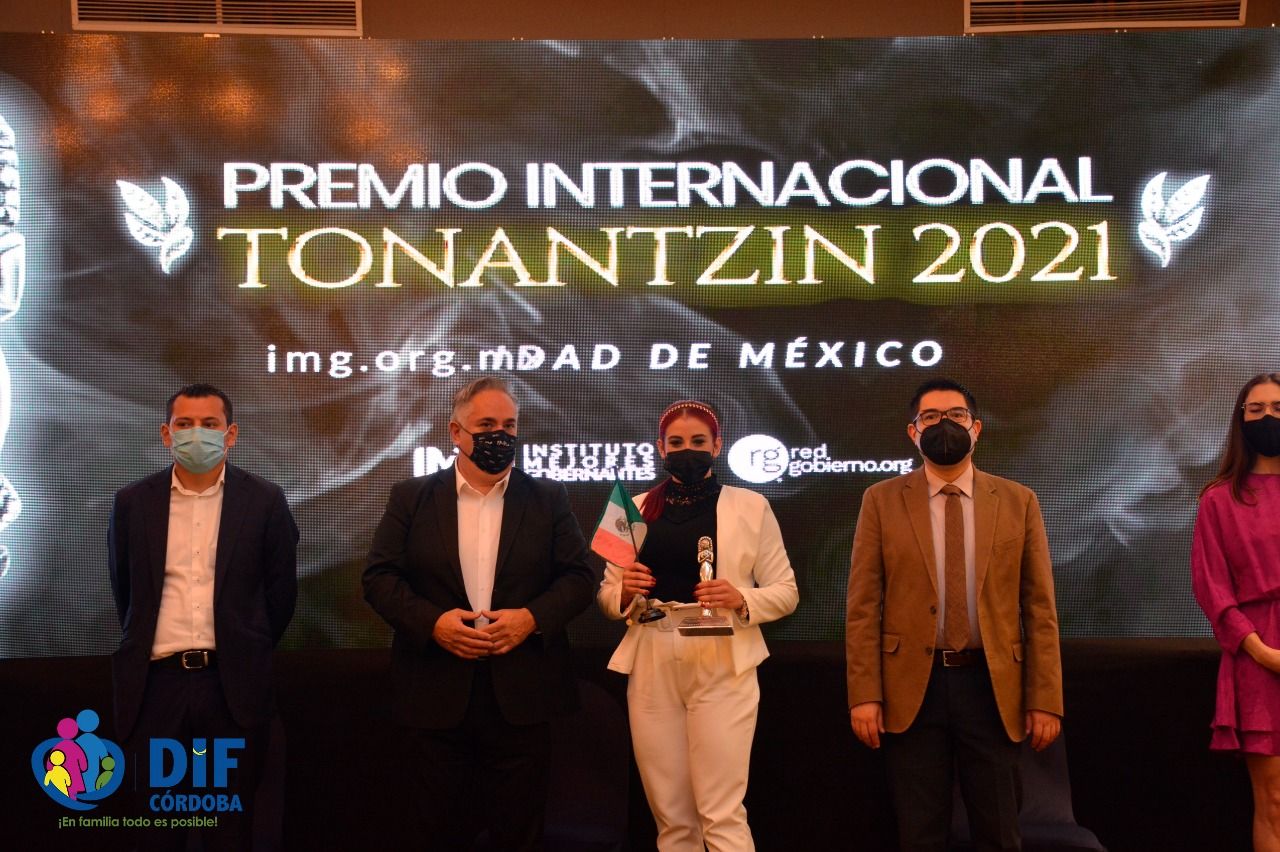 Recibe DIF Municipal por segunda ocasión premio internacional Tonantzin 2021 