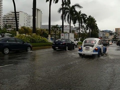 Alerta PC sobre depresión tropical que generará lluvias en Acapulco 
