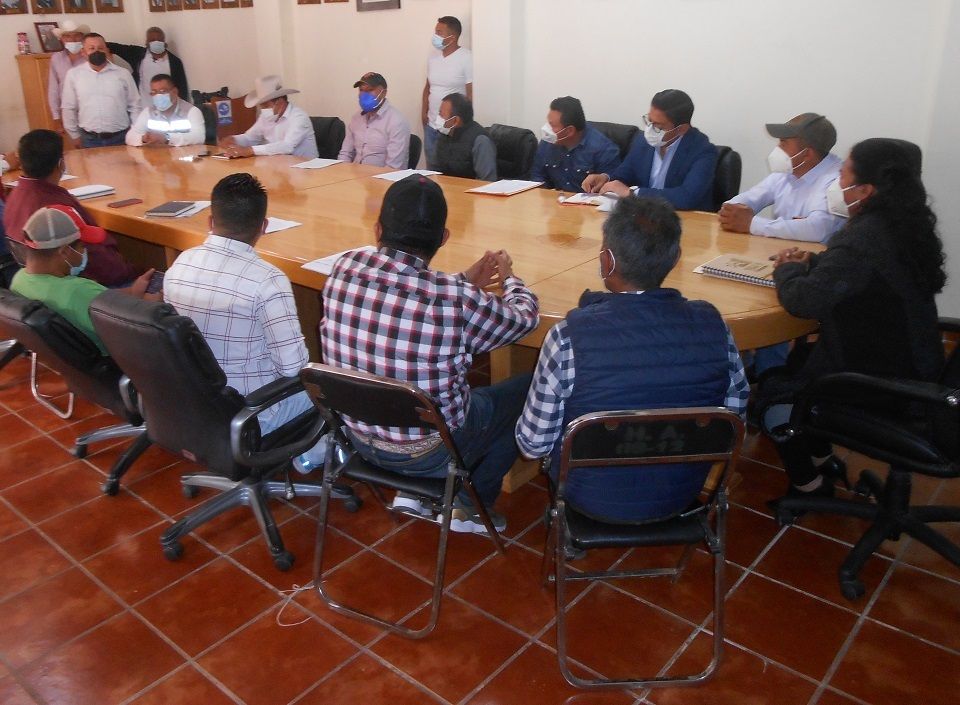 Edificación del cuartel de Guardia Nacional genera empleos en Tepetlaoxtoc
