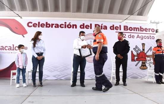 Alcalde reconoce la labor de los Bomberos de Coacalco que integran esta corporación