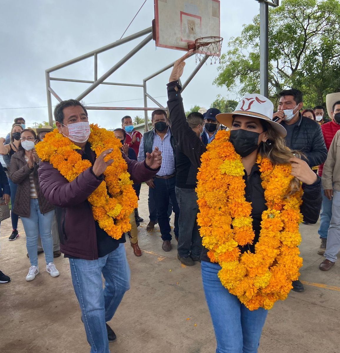 Evelyn Salgado propone un corredor ecoturístico en su visita a Llanos de Tepoxtepec