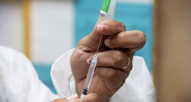 En México habrá vacuna de refuerzo solo si la OMS lo sugiere
