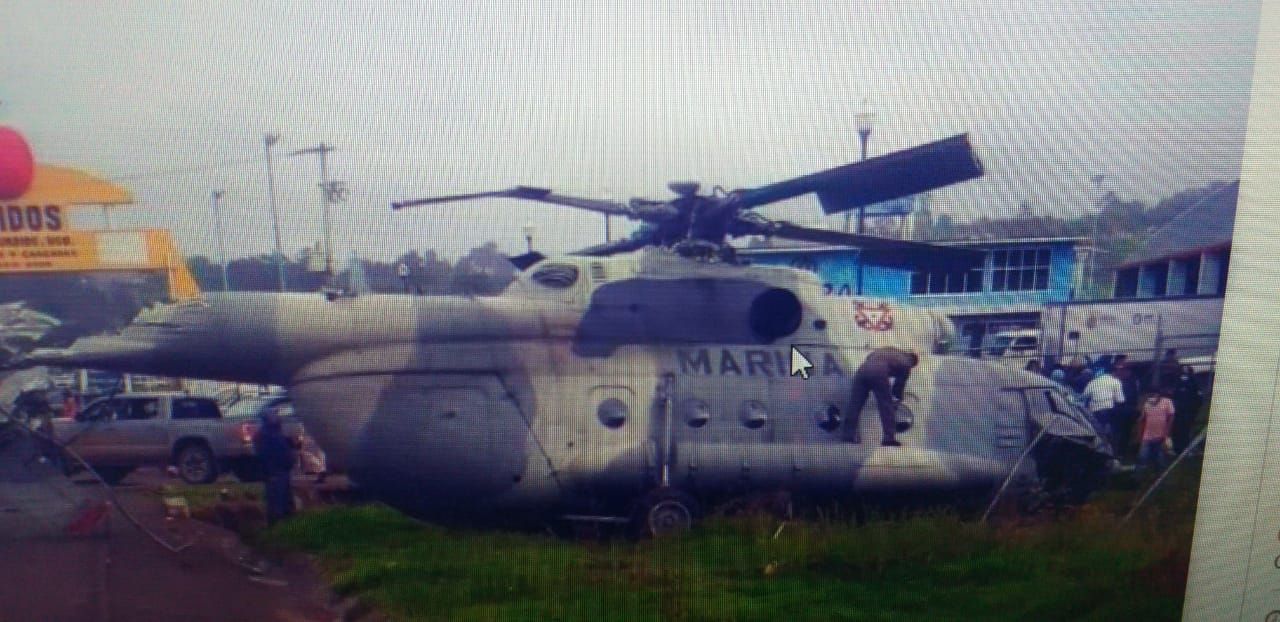 #Cayó un  helicóptero de la Marina en Agua Blanca, Hidalgo
