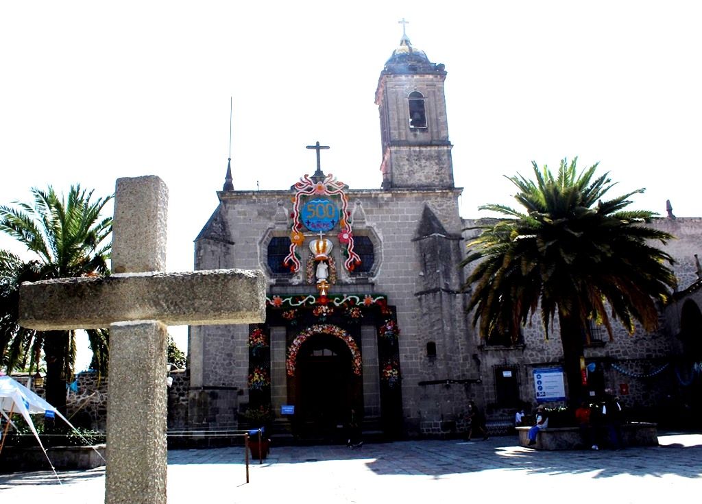 El Santuario de Nuestra Señora de Los Remedios, es Basílica menor  en Naucalpan
