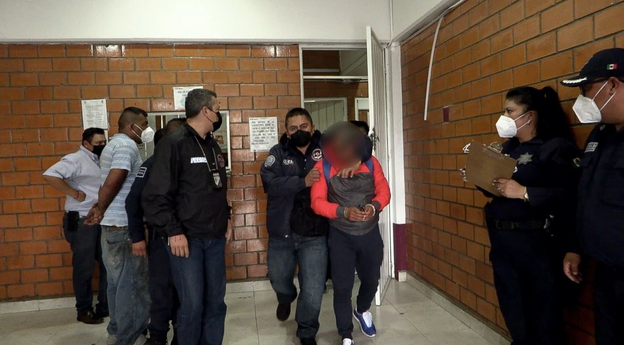 Policías de Ecatepec detienen a presunto violador serial; era Pastor Evangélico y abusó de 11 menores
