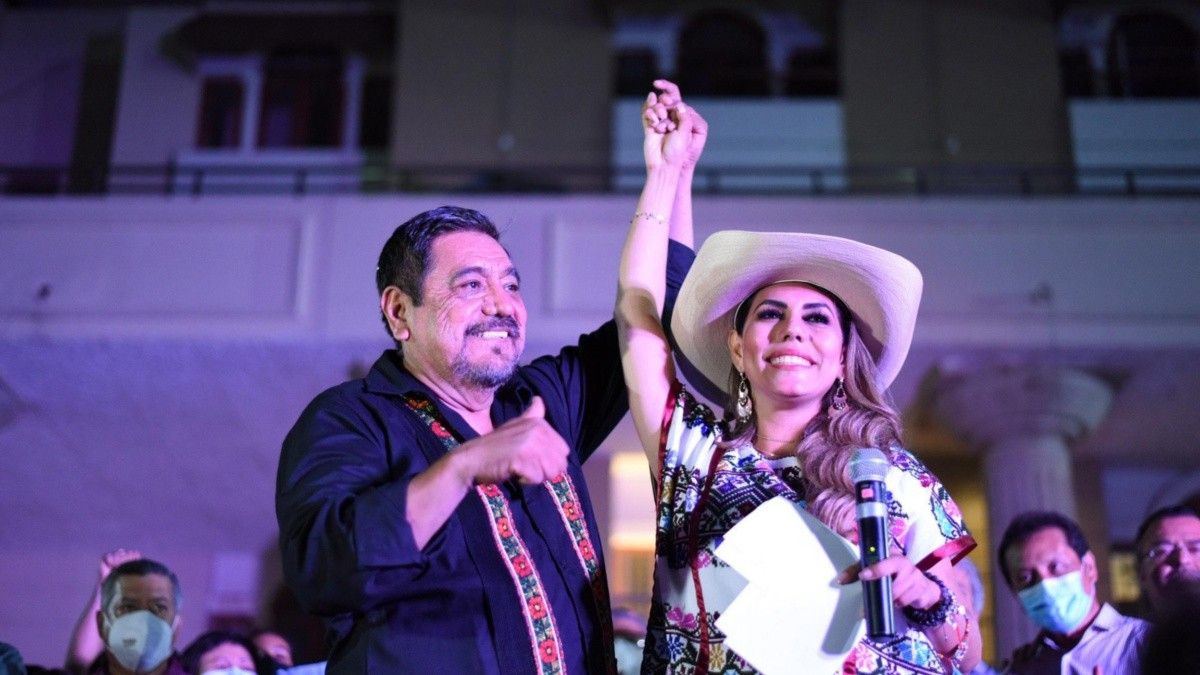 Evelyn Salgado será "una revolución social y su gobierno transformará Guerrero", garantiza Félix Salgado
