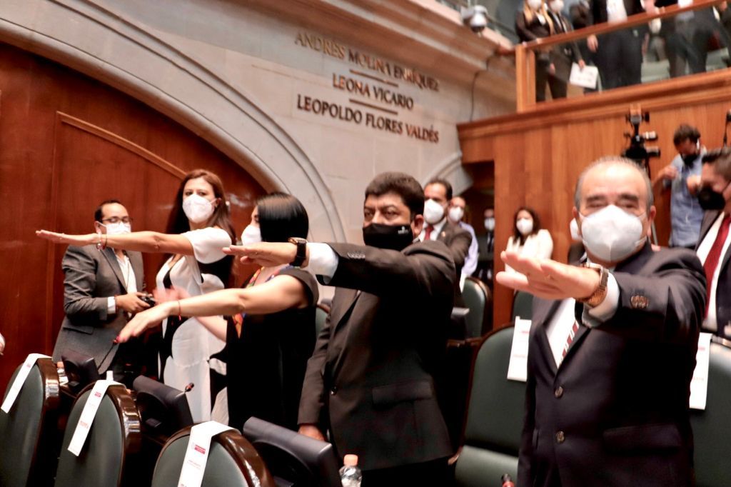 Nazario Gutiérrez Martínez toma protesta para el periodo 2021 - 2024 en la 61 legislatura mexiquense
