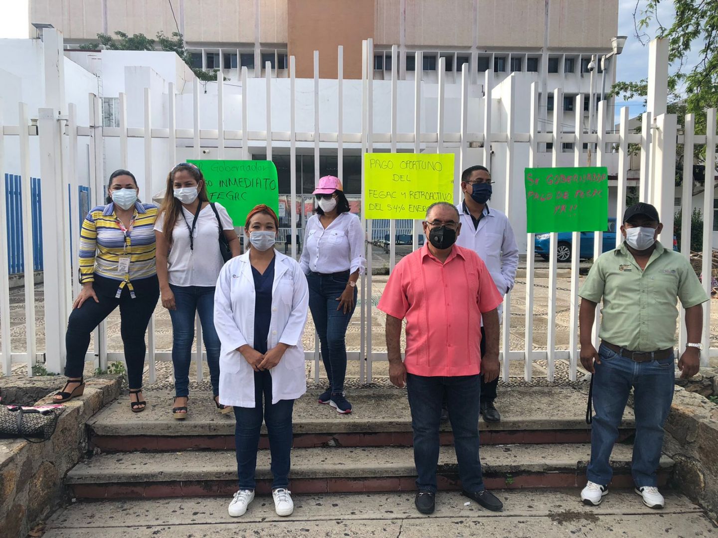 Se manifiestan trabajadores de la salud en la jurisdicción sanitaria 07 en Acapulco