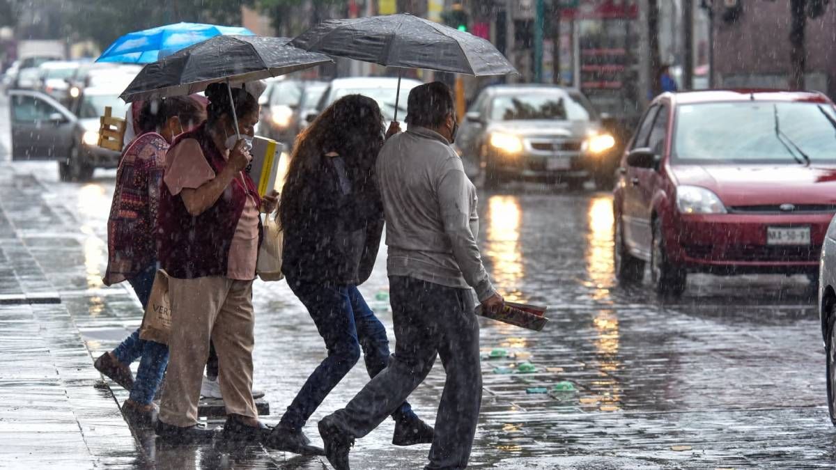 Lluvias puntuales intensas en Nayarit, Jalisco, y Colima, así como puntuales muy fuertes en el Noroeste, Centro, Oriente, y sureste del país 