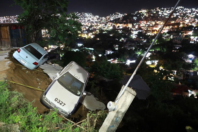 Van 2 mil 6 viviendas dañadas por terremoto en Guerrero 