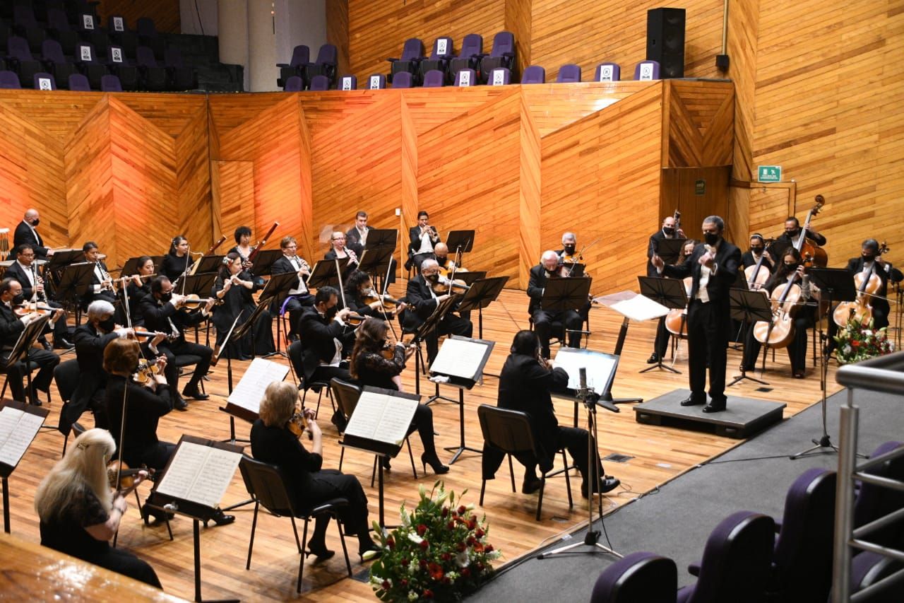 Recibe orquesta sinfónica del Estado de México a sus primeros invitados de la temporada 145 