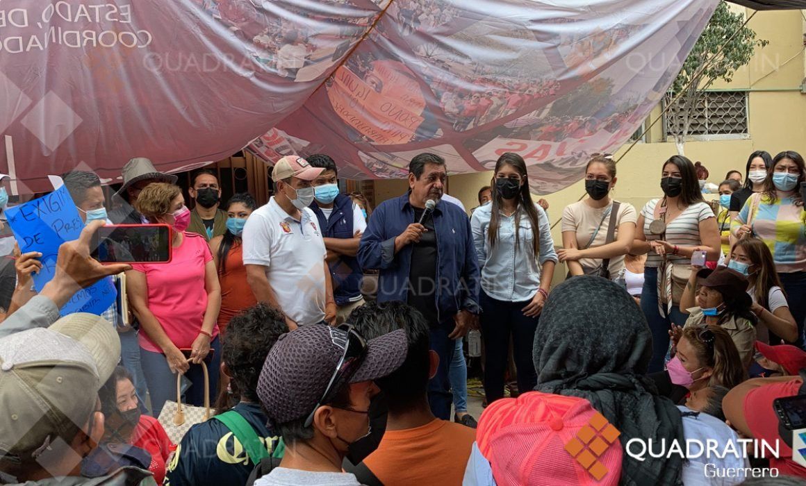 Mantienen paristas plantón en Chilpancingo tras visita de Félix Salgado