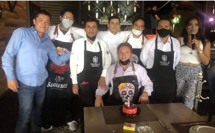 Gerente de restaurante festeja su cumpleaños momentos antes de morir en el atentado de Salamanca