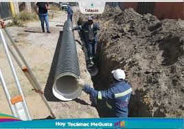 Supervisa Mariela Gutiérrez sustitución del drenaje en cabecera de Tecámac 