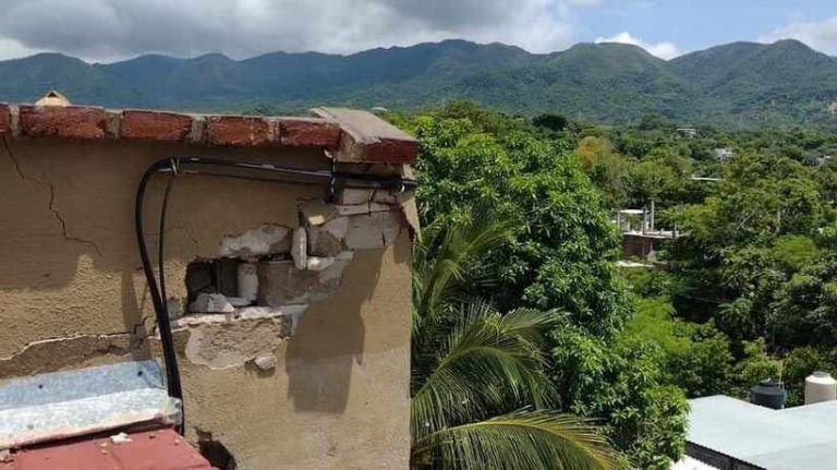 Más de 8 mil casas tienen afectaciones por sismo en Guerrero; 5 mil son de Acapulco
