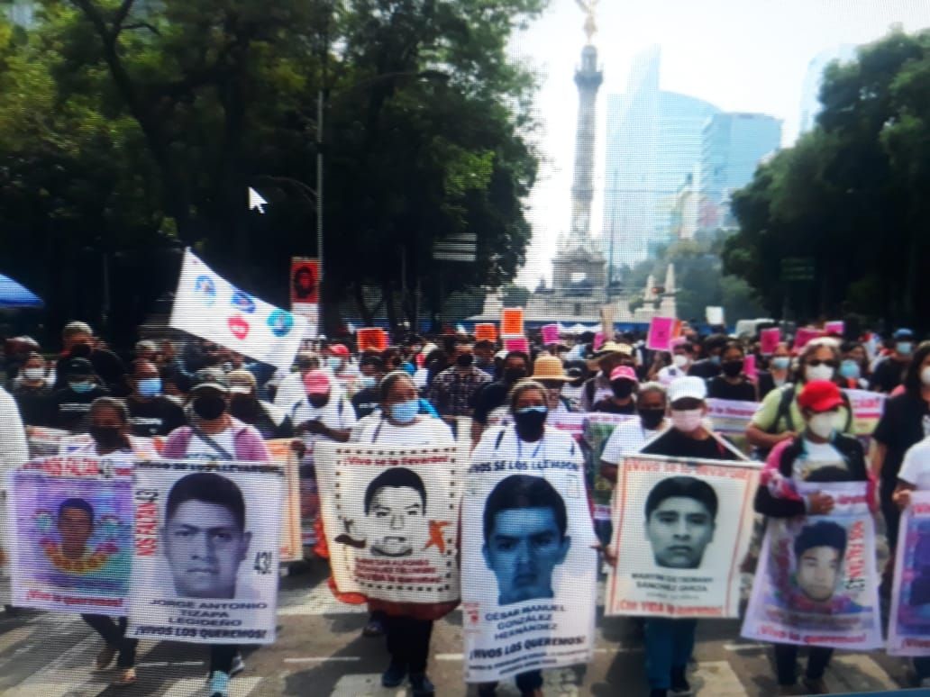 #A siete años de la desaparición de los 43 de Ayotzinapa, todo sigue igual puras promesas, denuncian padres de las víctimas