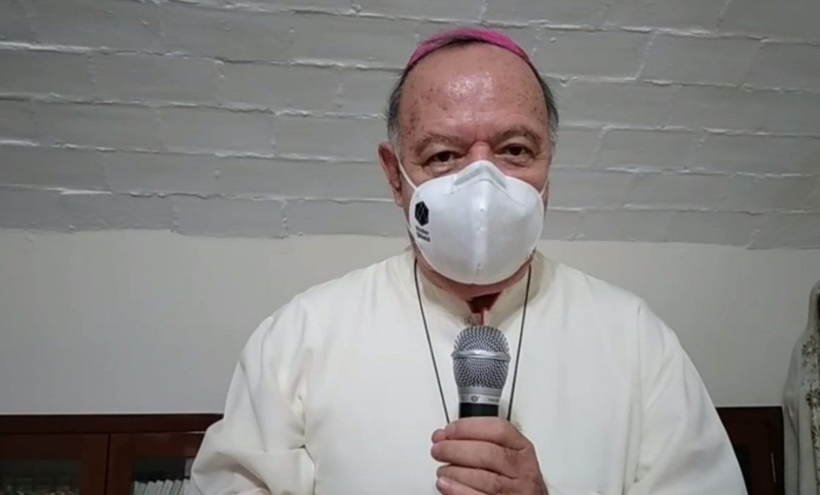 Llama arzobispo a estar alerta de emergencia por basura en Acapulco