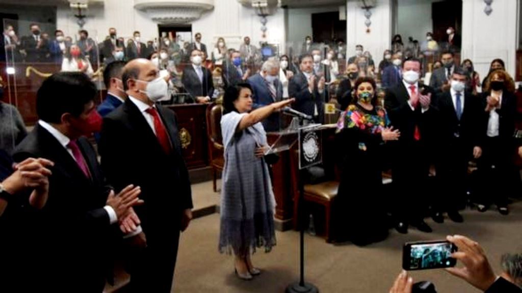 Margarita Saldaña rinde protesta como alcaldesa de Azcapotzalco
