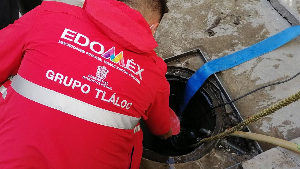 #MANTIENE CAEM PERSONAL Y EQUIPOS DE #LIMPIEZA EN MUNICIPIOS #AFECTADOS POR LLUVIAS