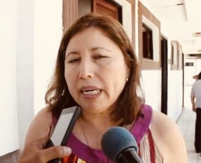Reprime Bety Vélez a trabajadores de salud; denuncian hostigamiento para negociar pagos 