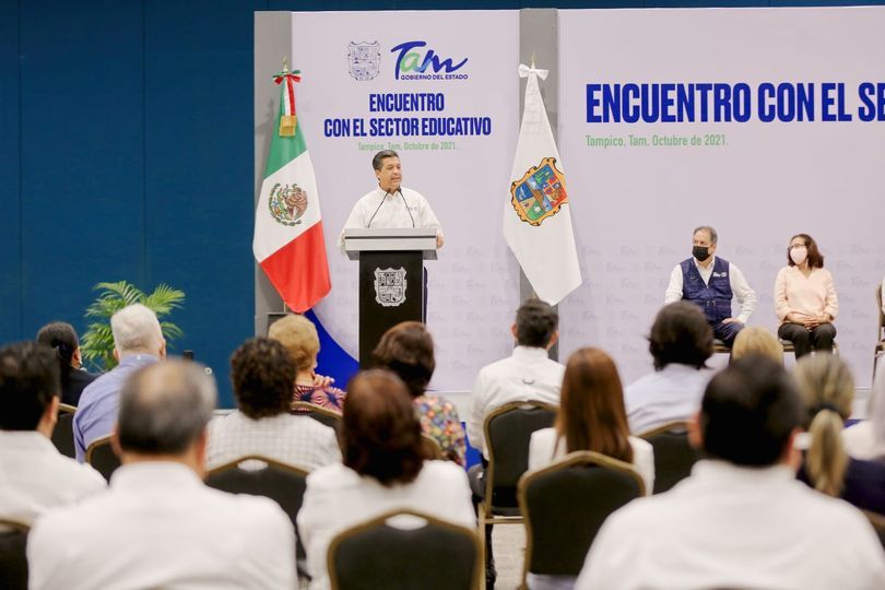 Refrenda Gobernador Francisco García Cabeza de Vaca compromisos con el sector educativo de Tamaulipas.