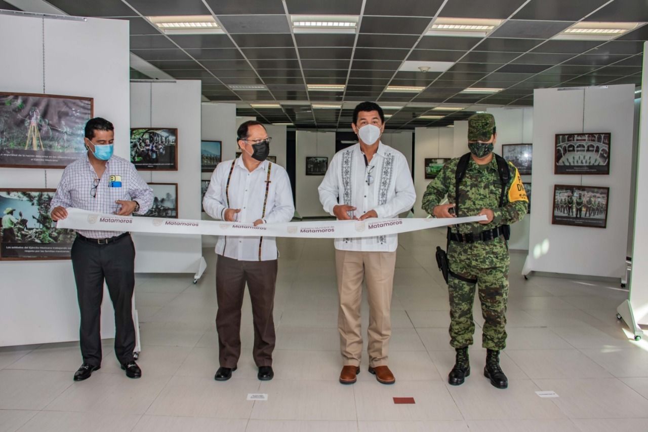 Reconoce Alcalde labor de Ejército Mexicano 
al inaugurar exposición ’200 años de lealtad’
