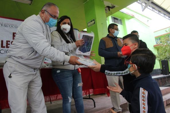Esta semana concluye la Entrega de Útiles Escolares en Texcoco SLFV