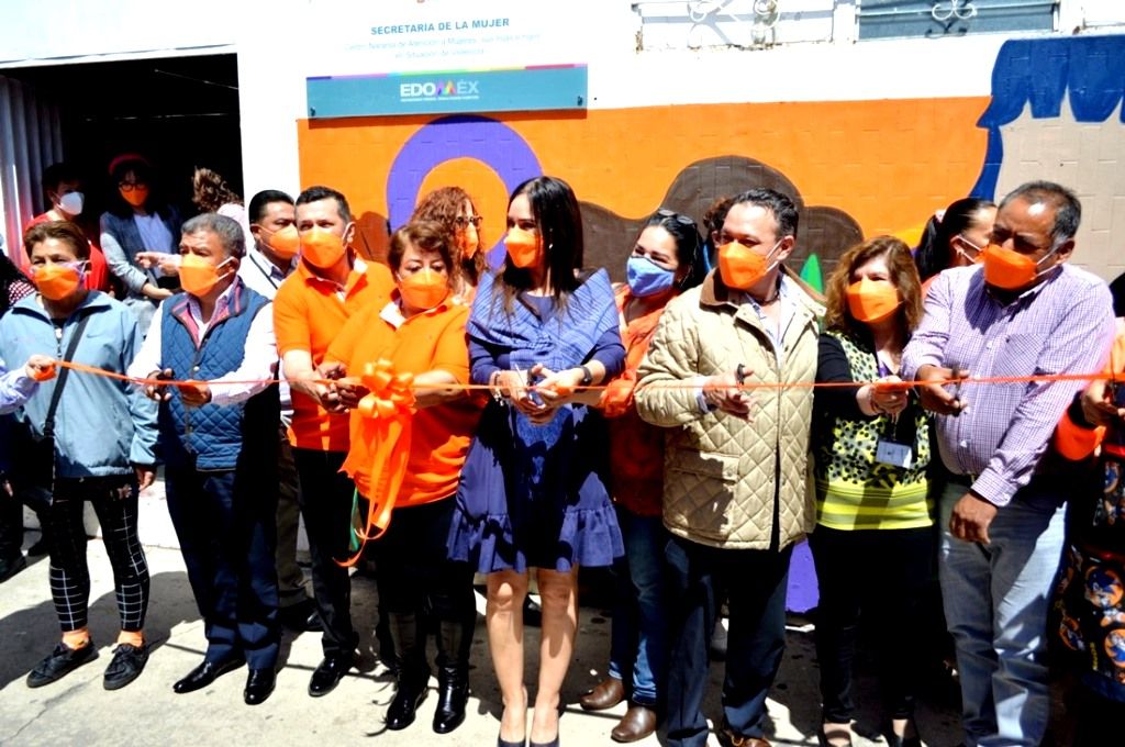 Inauguran Centro Naranja en Mercado Juárez de Toluca