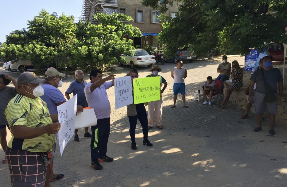 Denuncian vecinos de Cantaluna intimidaciones de constructora Paquimé
