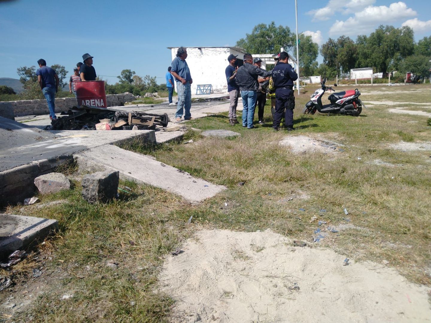 Estalla taller de pirotecnia en Zumpango; hay dos heridos