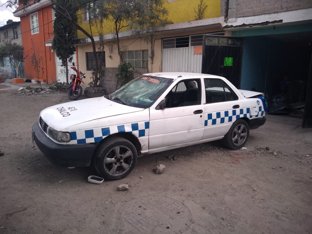 #En Valle de Chalco encuentran a un taxista de Chalco en la cajuela del coche placas 9494JEG 