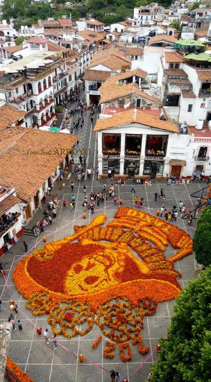 Taxco recibe gran afluencia turística del 70% durante fin de semana largo