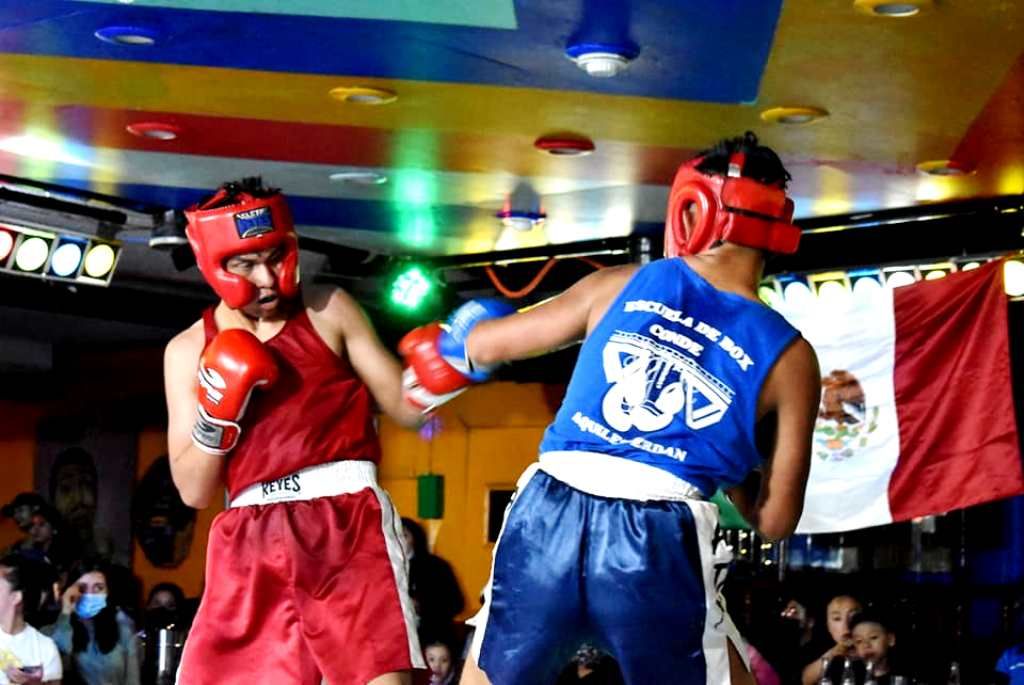 Gran actuación de la Escuela de Box Aquiles Serdán Conde en el Torneo Miktlán