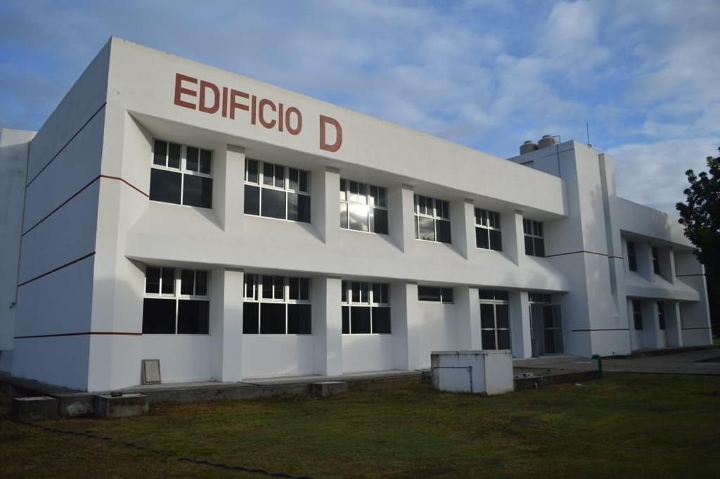 Con nuevo edificio, celebra Gobierno de Veracruz al Tecnológico de Tierra Blanca por su 22 aniversario.