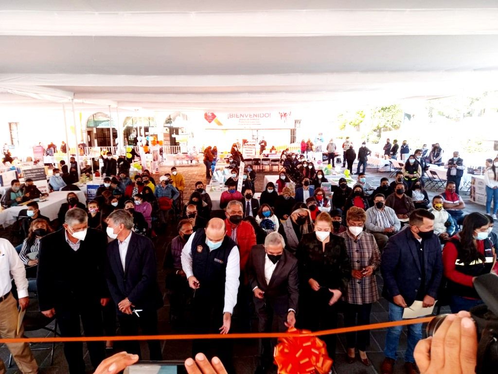 Brindan más de 750 vacantes en Feria de Empleo Presencial en Teotzotlán