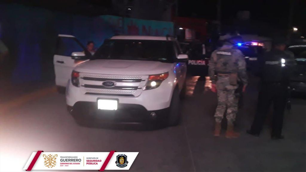 Recuperan la Policía Estatal y Marina un vehículo en el municipio de Chilpancingo