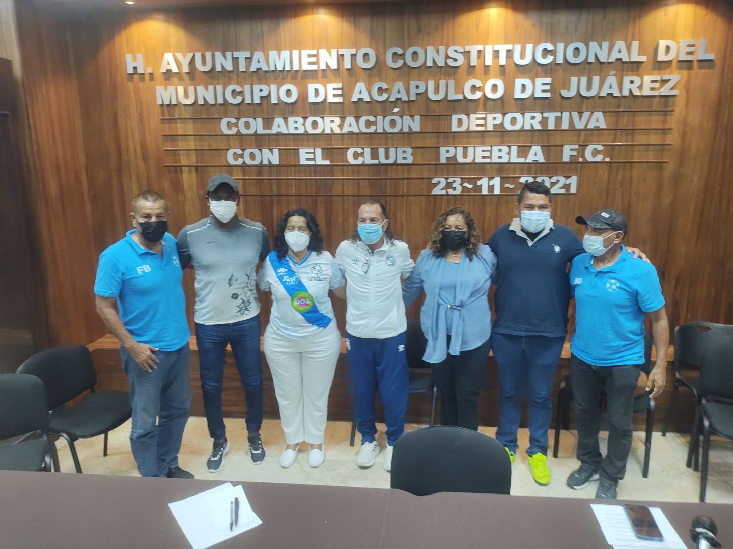 Encabeza Abelina López conferencia con integrantes del Club Deportivo Puebla