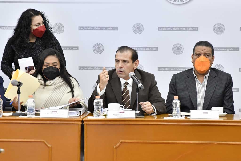 Se declaran en sesión permanente para análisis del Paquete Fiscal 2022