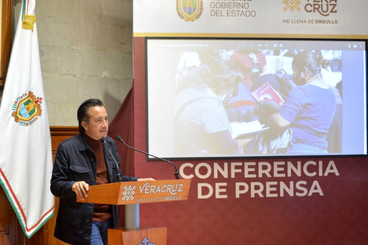 Lanza Cuitláhuac García tercera llamada a alcaldes electos: no se dejen enredar por la delincuencia organizada

