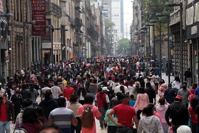 Sale México del Top 5 de defunciones por COVID en América
