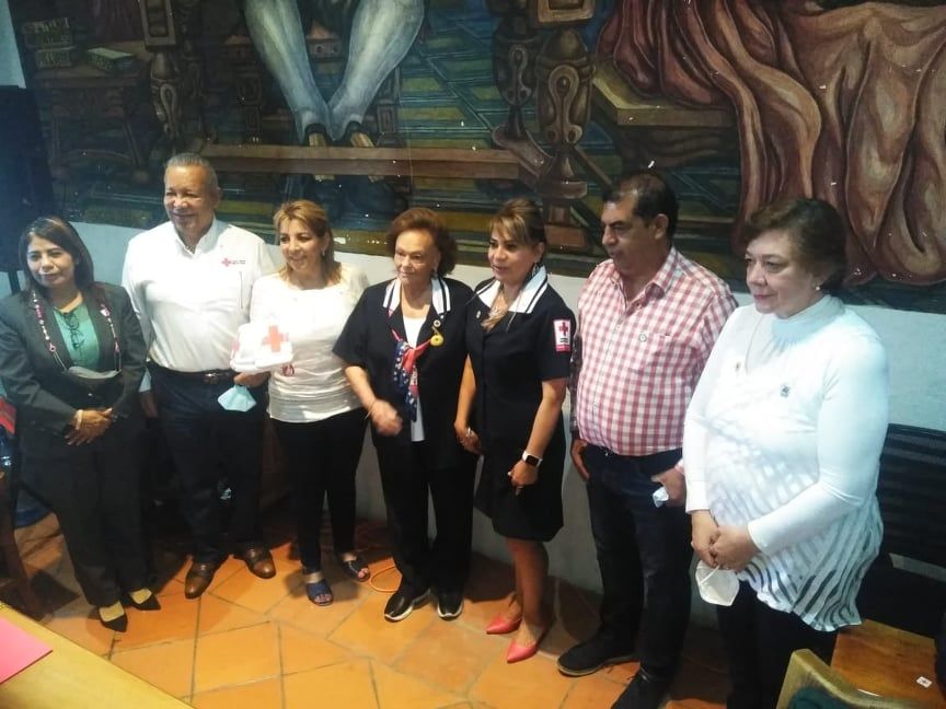 
Cambio de estafeta en Cruz Roja, Delegación Taxco