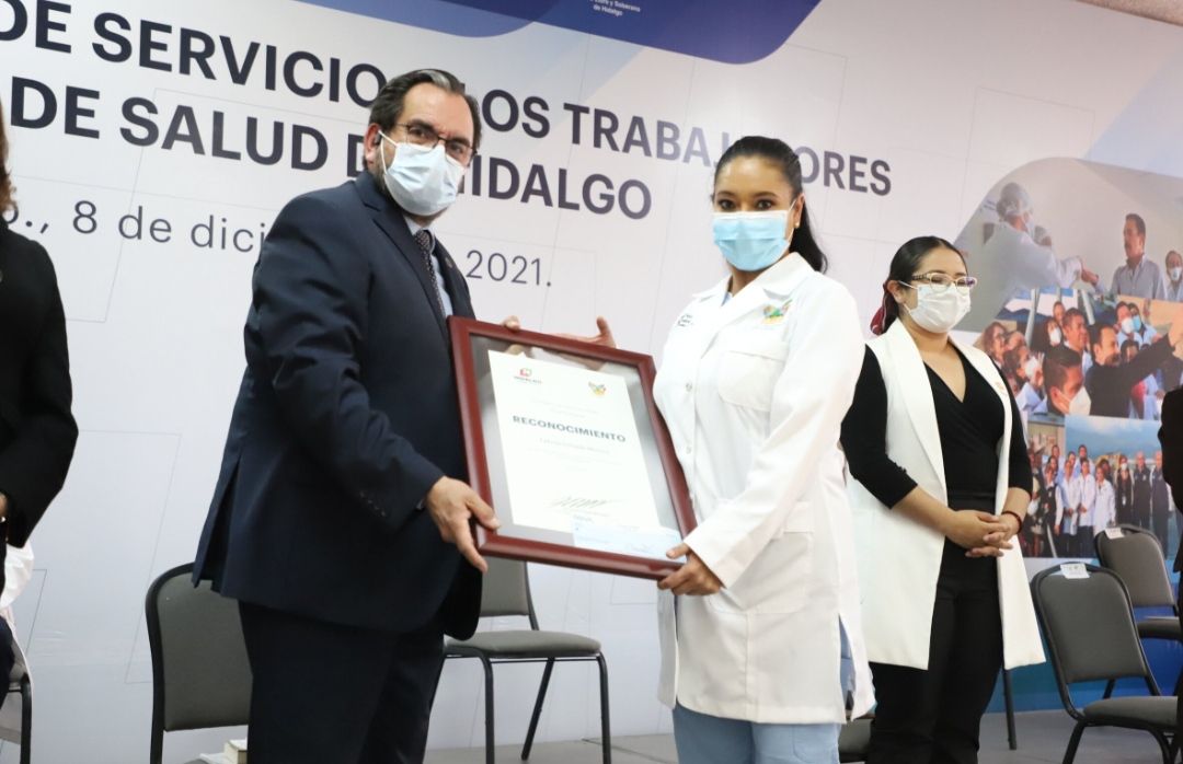 Reconoce Gobierno de Hidalgo a trabajadores de los Servicios de Salud