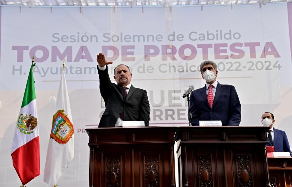 Con el respaldo de  más de 12 mil personas, Miguel Gutiérrez toma protesta como Presidente Municipal de Chalco